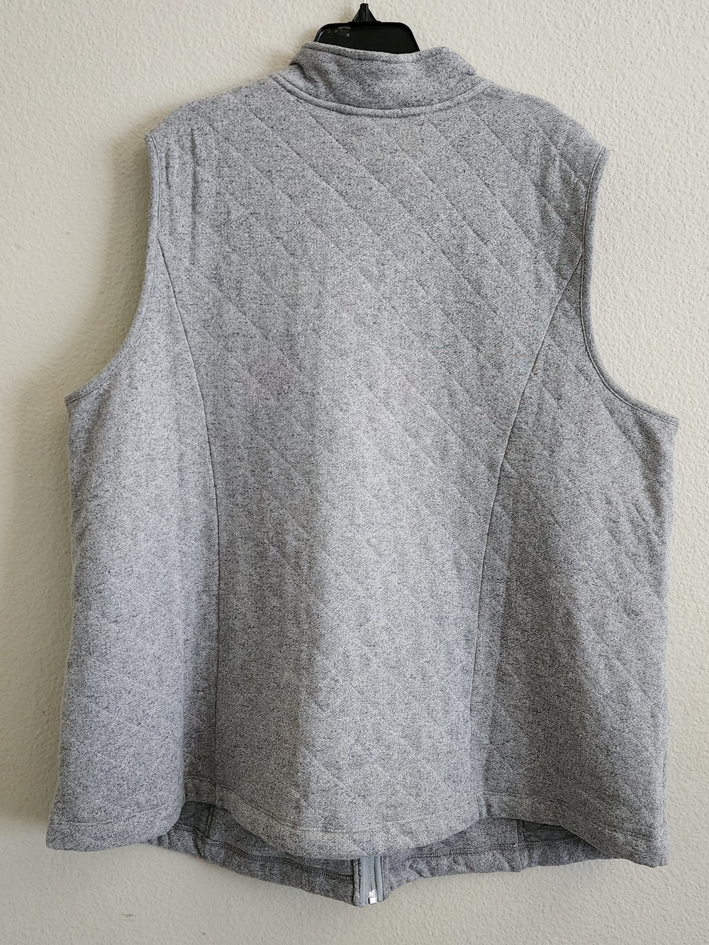 Gray Quilted Zip-Front Vest - Picture 8 of 8